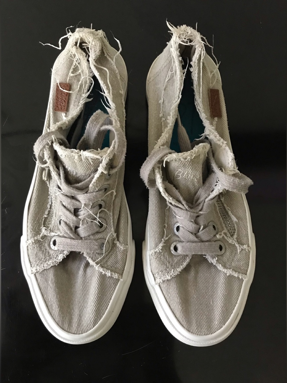 Blowfish Distressed Light Gray Canvas Low-Top Sneakers